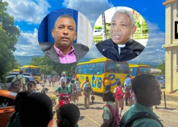 Pánico en liceo católico de Barahona por desmayo de estudiantes