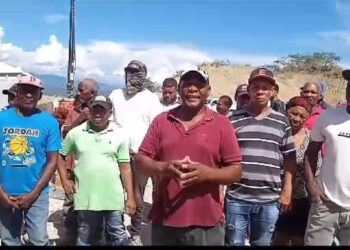 Gobierno incumple entrega de tierra a desalojados por Monte Grande