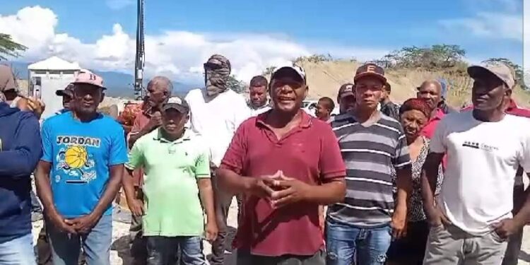 Gobierno incumple entrega de tierra a desalojados por Monte Grande