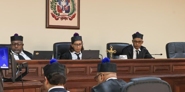 Aplazan audiencia sobre apelación al Medio Libre otorgado a exdiplomático