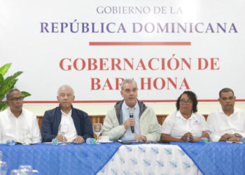 Abinader acude a Barahona y Ocoa a evaluar daños de Melissa