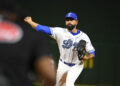 Valdez se luce en victoria del Licey