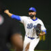 Valdez se luce en victoria del Licey