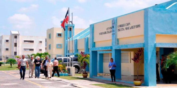 Buscan privado de libertad que se fugó del centro La Isleta