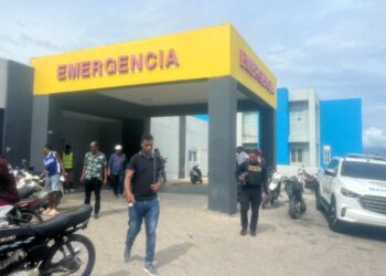 Se enfrentan dos en principal zona comercial de Barahona