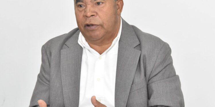 Exigen al gobierno indexación salarial