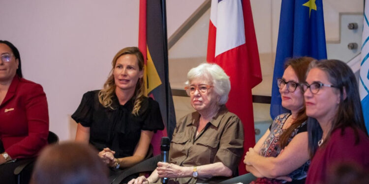 Embajada de Alemania y PNUD invitan a un encuentro con Milagros Ortiz Bosch y lideresas sobre la participación política de las mujeres