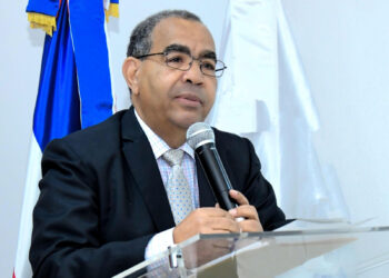 Libros de Oscar López Reyes acogidos en universidades extranjeras