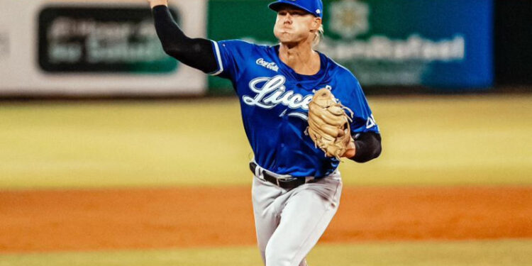 Licey «aguerrido» blanquea Gigantes