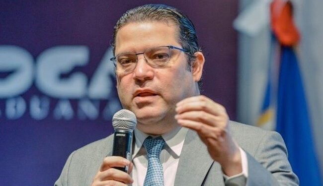 Titular DGA «estigmatiza» comerciantes chinos