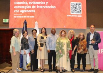 Abordan estrategias de intervención con agresores