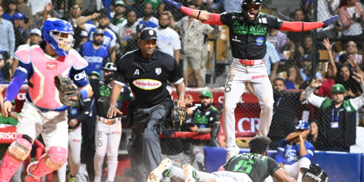 Estrellas vencen al Licey por tercera vez y extienden su racha
