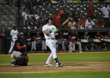 ¡Lester la sacó y las Estrellas rompen maleficio en el Tetelo!