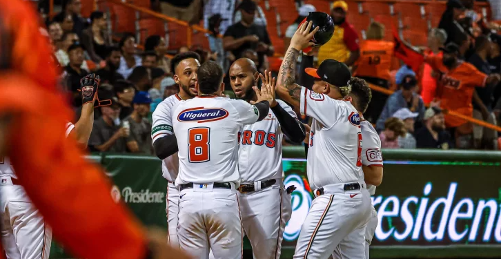 Toros del Este abren el Round Robin con contundente victoria sobre Gigantes del Cibao