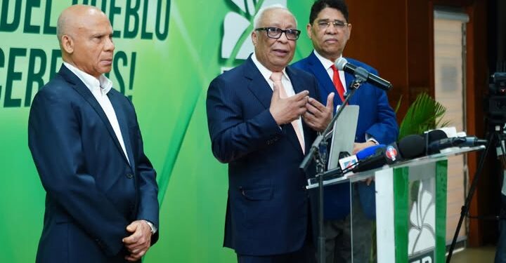 FP afirma deuda creció US$110 millones cada día en 2025