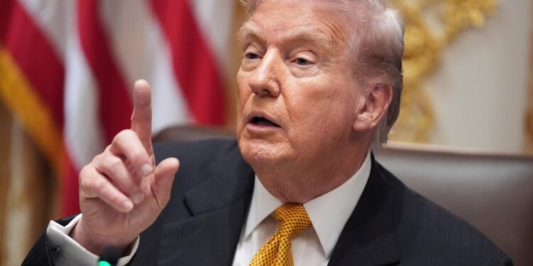 Trump: “mi propia moralidad es lo único que límite mi poder»