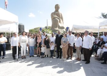 UASD conmemora natalicio José Martí junto a Embajada de Cuba