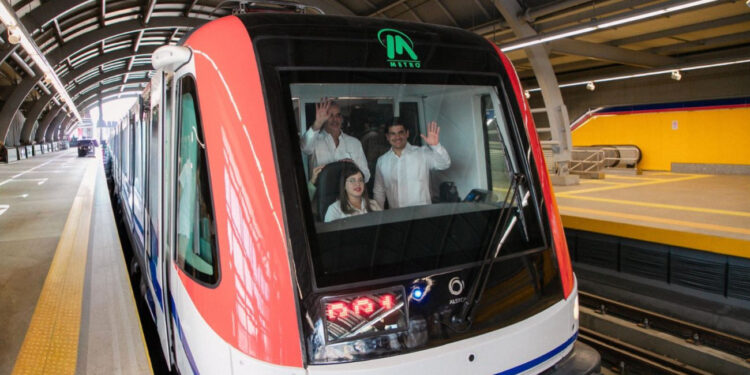 Abinader inaugura Línea 2C del Metro