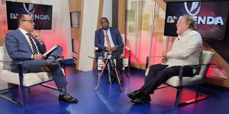 Proponen pacto político para consensuar reforma fiscal integral