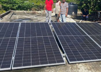 «Impuesto al sol»: denuncia RD 100 % Renovable reglamento SIE