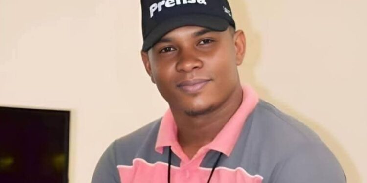 Estudiantes Comunicación UASD condenan ataques prensa