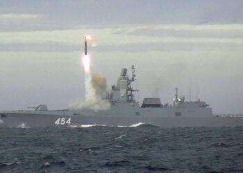 Rusia lanza ataque con misiles hipersónicos Kinzhal contra Ucrania