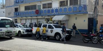 Hombre encontrado sin vida dentro de un Honda Accord 2005