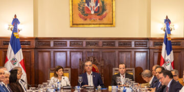 RD tiene bases sólidas para enfrentar impacto guerra