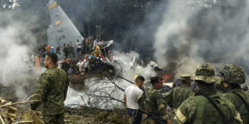 Avión Hércules C-130 se accidenta en Colombia