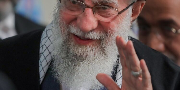 Confirman muerte de Alí Jameneí en ataque de EE.UU. e Israel