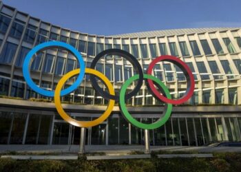 Excluyen a atletas transgénero de categorías femeninas en los JO