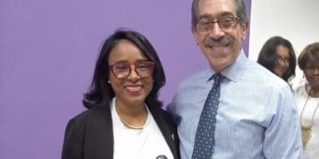 Petronila encabeza conversatorio sobre Habichuelas con Dulce