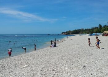 Hombre muere en playa Casita Blanca, Barahona