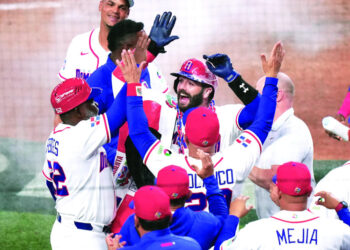 República Dominicana propina nocaut a Corea del Sur