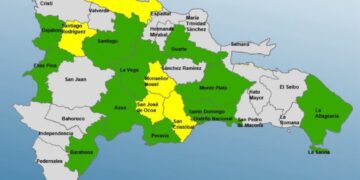 COE aumenta a 5 provincias en amarilla y 11 en verde