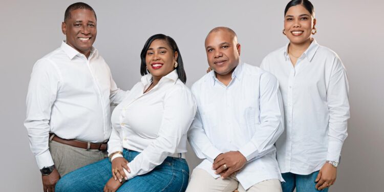 «A Media Mañana» acusa alcaldesa de Tamayo de amedrentar