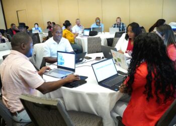 ADP atribuye al Minerd el colapso de la plataforma