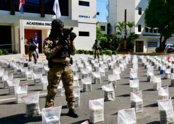 DNCD incauta 1.6 toneladas de cocaína en costas Pedernales