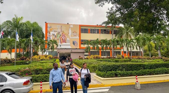 Encuesta PASDAL proyecta segunda vuelta en Economía UASD