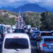 ¡Tapón kilométrico! desde Circunvalación de Baní al cruce de Ocoa