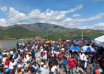 San Juan marcha en favor del agua y de la vida