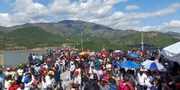 San Juan marcha en favor del agua y de la vida