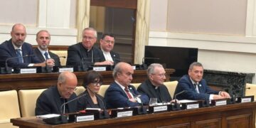 Cardenal Parolin: jóvenes tienen medios y carecen de propósito