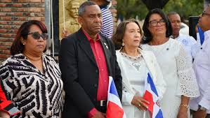 UASD Recinto Barahona reconoce aporte madres dominicanas