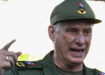 Díaz-Canel advierte “baño de sangre” ante amenazas de EE.UU.