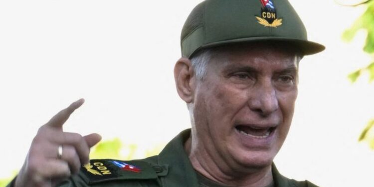 Díaz-Canel advierte “baño de sangre” ante amenazas de EE.UU.