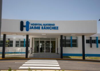 Abinader inaugura Hospital Materno Infantil Jaime Sánchez