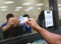 Gobierno modifica vigencia de licencias de conducir en RD