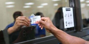 Gobierno modifica vigencia de licencias de conducir en RD