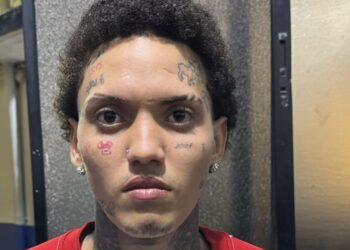 Policía detiene nuevamente a Onguito Wa; ocupan arma ilegal